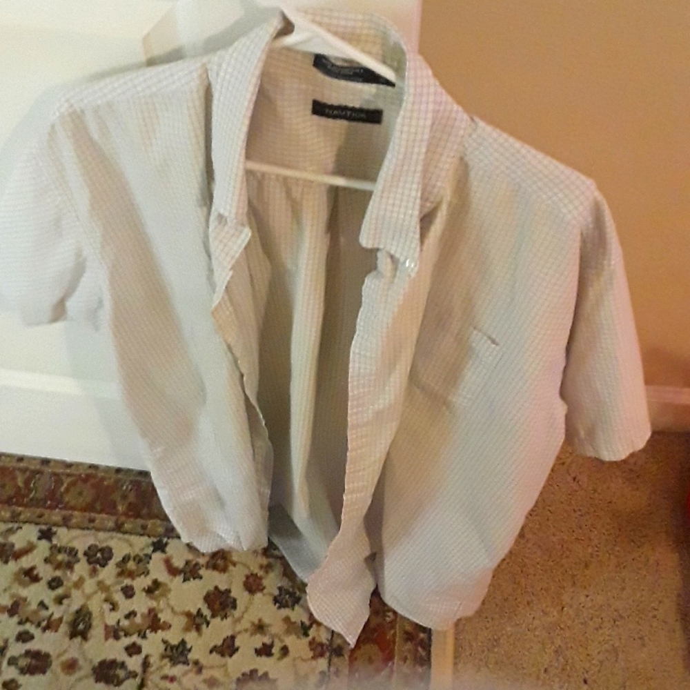 Nautica mens button up shirt XL